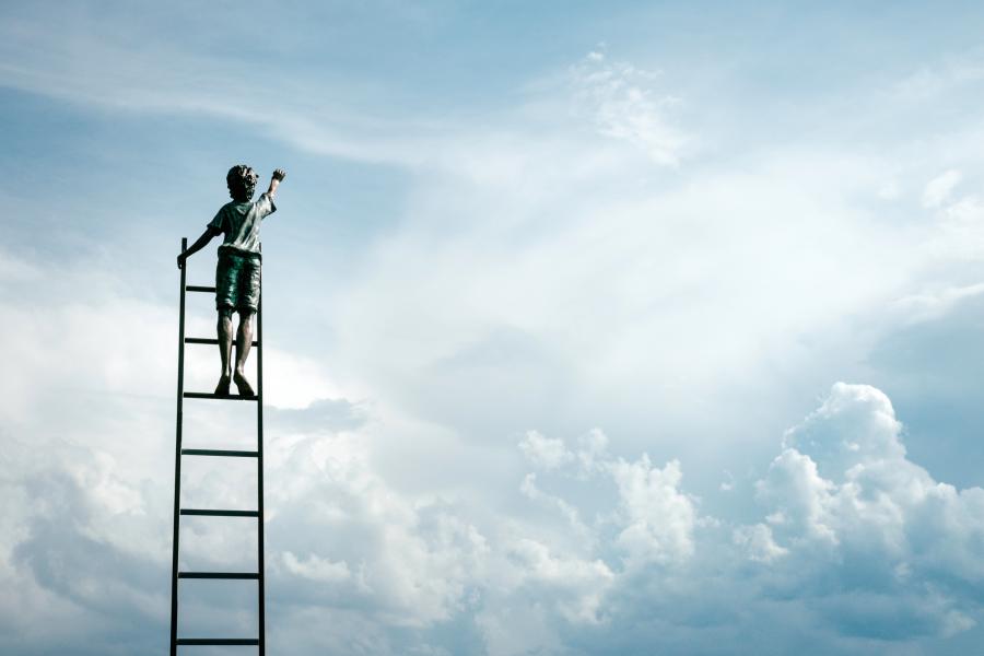 Marketing Materials – The First Rung on the Sales Ladder