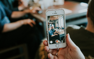 Using Personalized Video to Build Relationships Using Personalized Video to Build Relationships