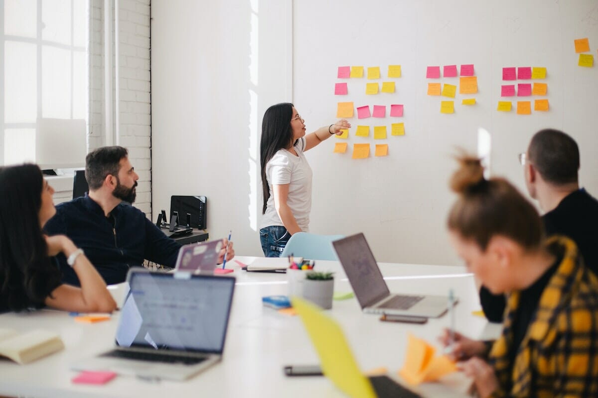 Building and Running a Growth Marketing Agency with Ellen Jantsch