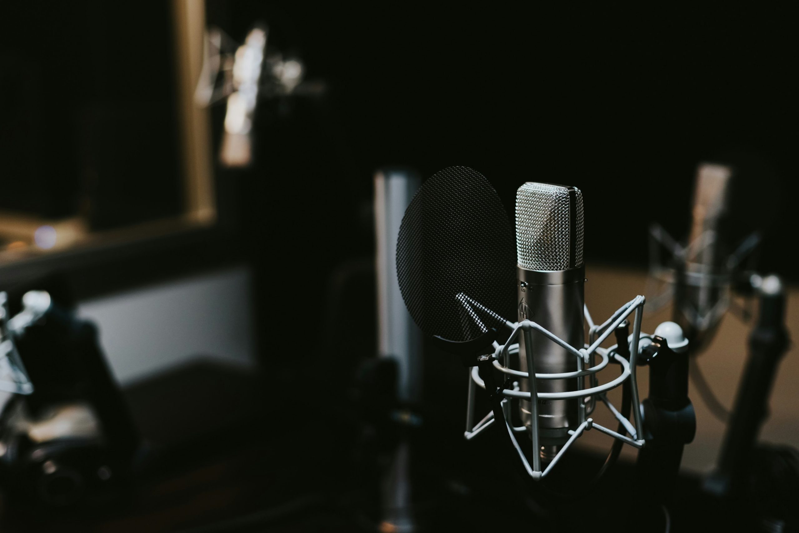 How Podcasting Can Transform Your Business: Lessons in Networking and Lead Generation